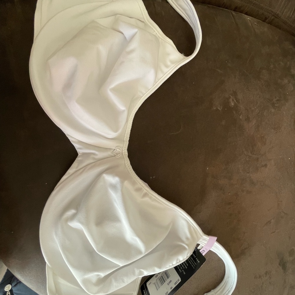 Bali Smoothing Bra 42D